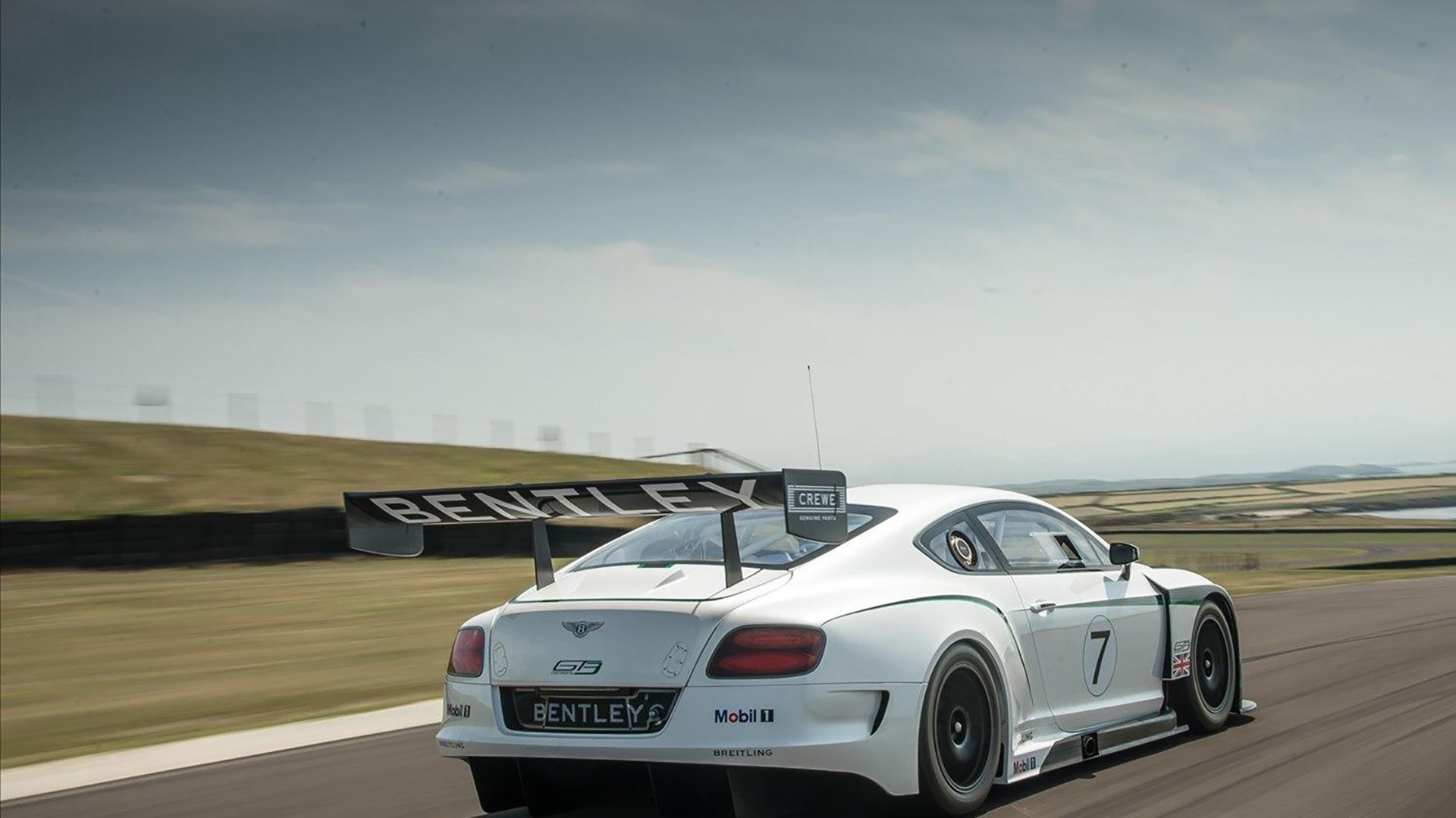 英格兰击败亚洲劲旅,技高一筹,英格兰的进攻